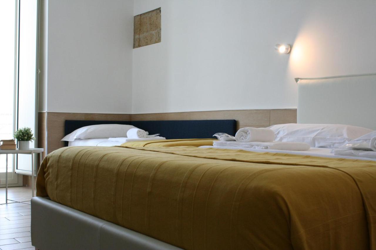נאפולי H22 Hotel מראה חיצוני תמונה