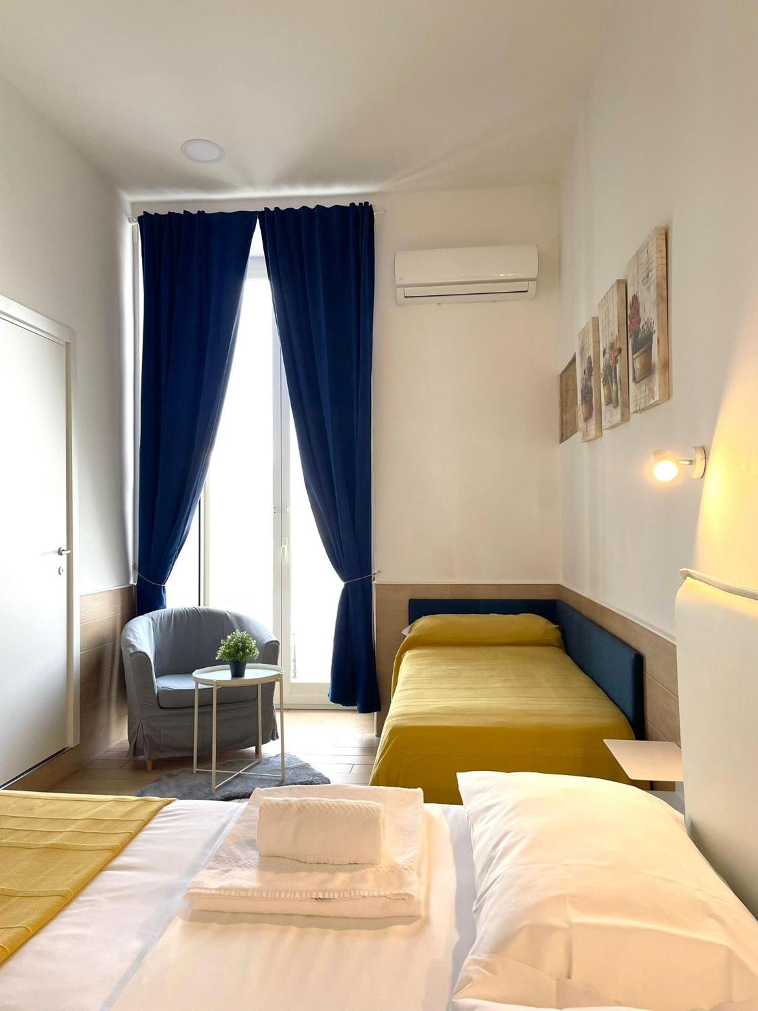 נאפולי H22 Hotel מראה חיצוני תמונה